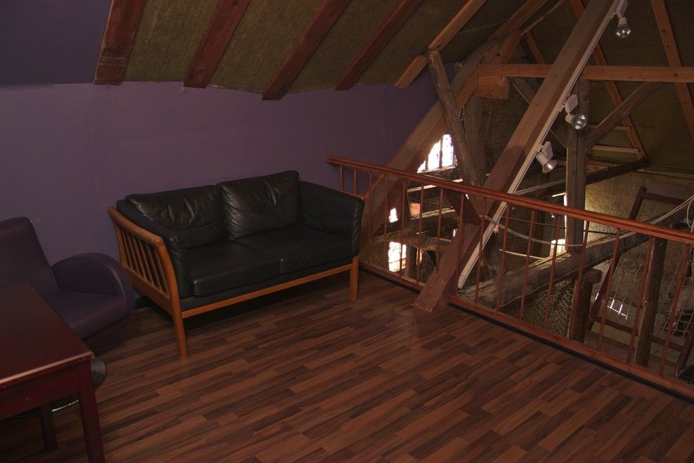 balcony_5684