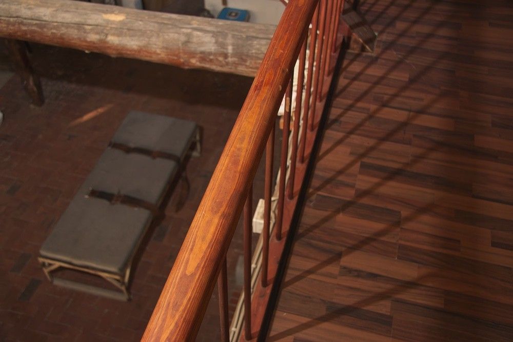 balcony_5692