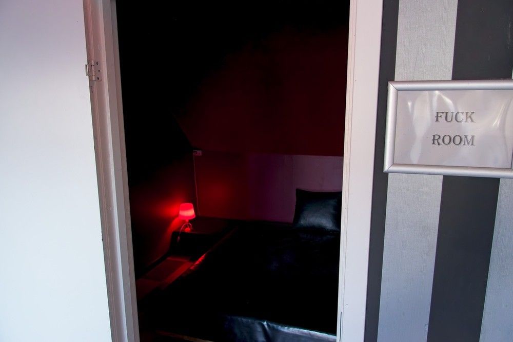 fuck room_5675